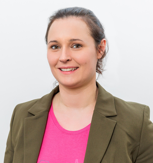 Von der Schule in die Arbeitswelt – Zur Bedeutung sozialer Dienstleistungen (außer-)schulischer Akteure in der beruflichen Orientierung Dr. Monique Ratermann-Busse